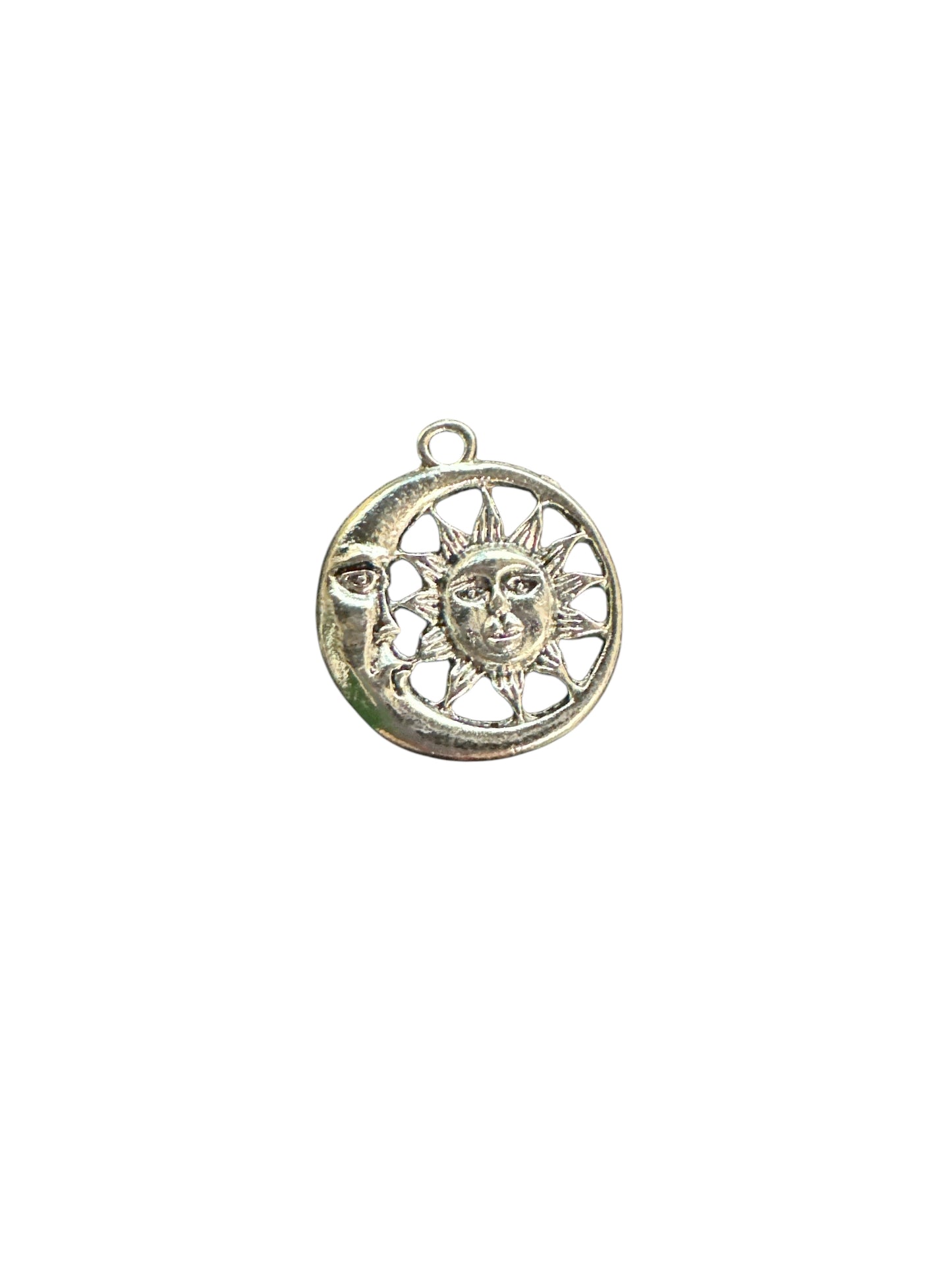 Sun and Moon Pendant (Ebbo)