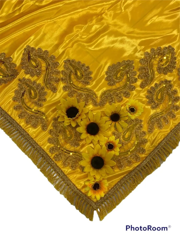Ochun satin cloth 36"x 36"