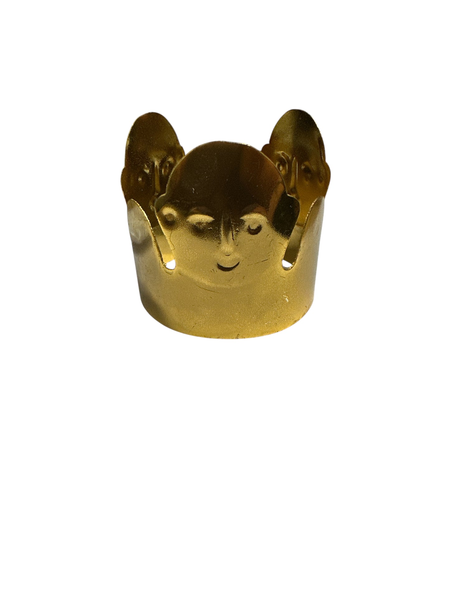 3 points  Metal Crown