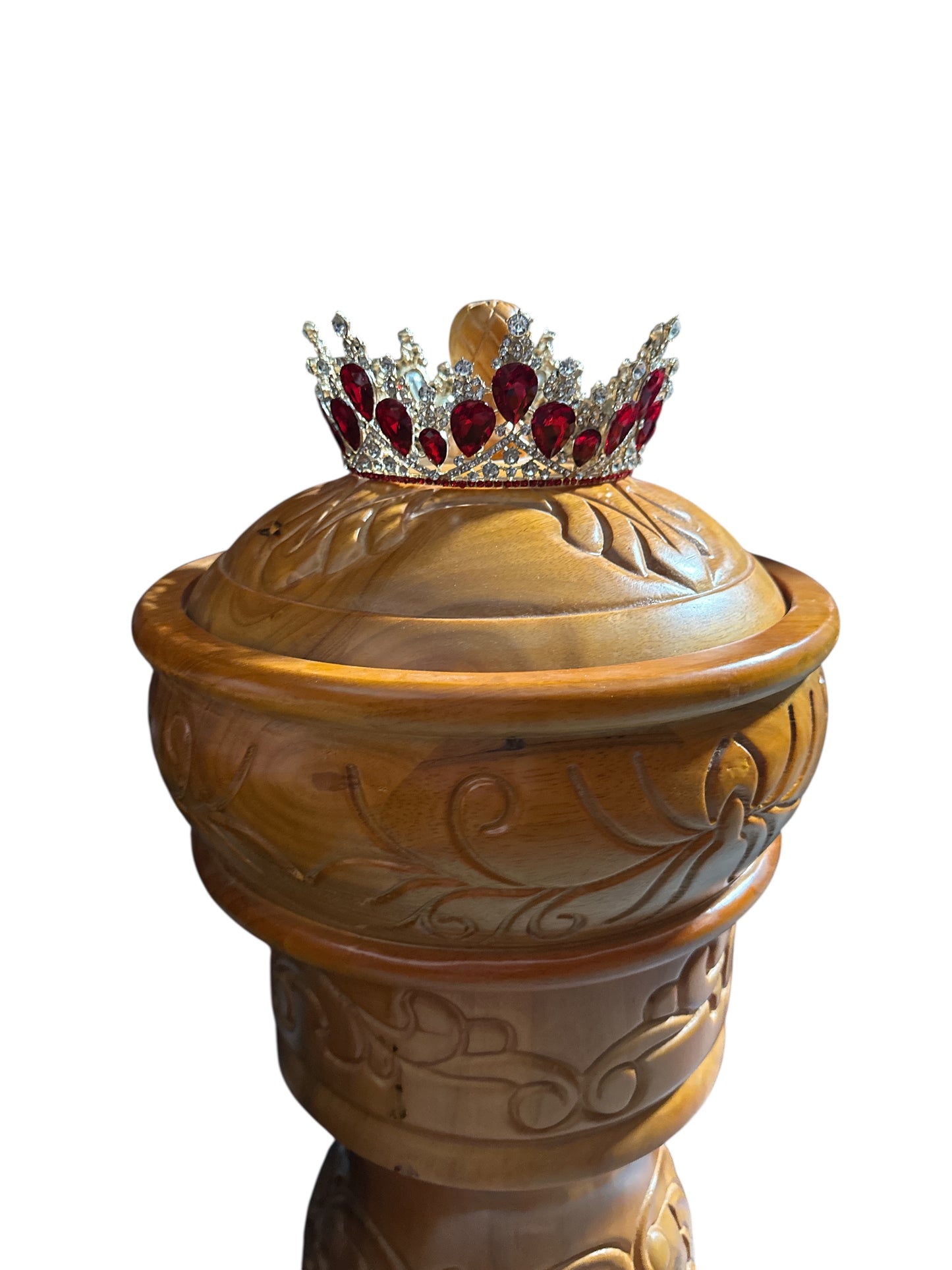 Gold Metal Crown 2.5"H x 5" W