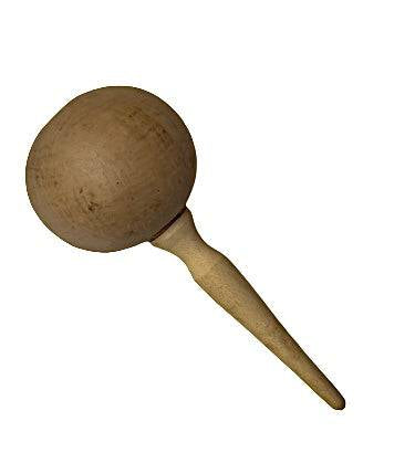 Maraca de Güira 9”x 4”