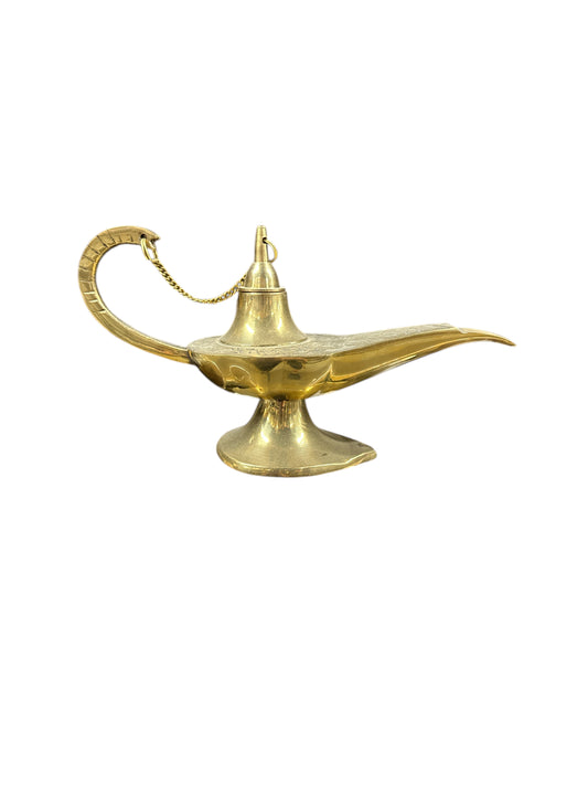 7" Brass oil lamp