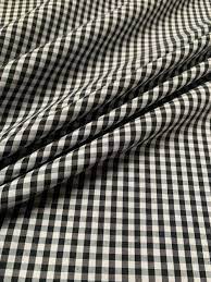 Black Gingham Fabric / Tela guinga negra